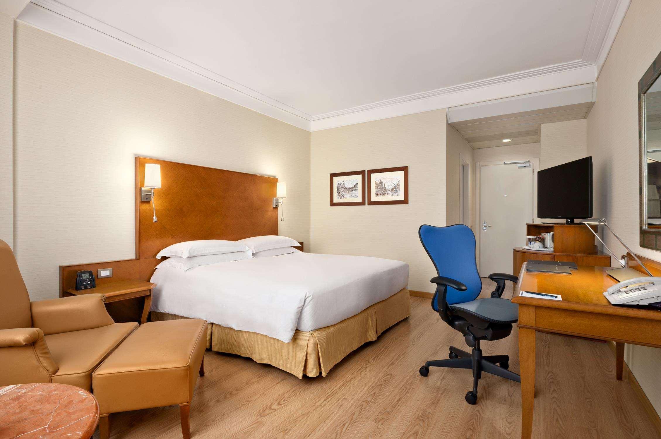 Hotel Hilton Rome Airport Fiumicino Esterno foto