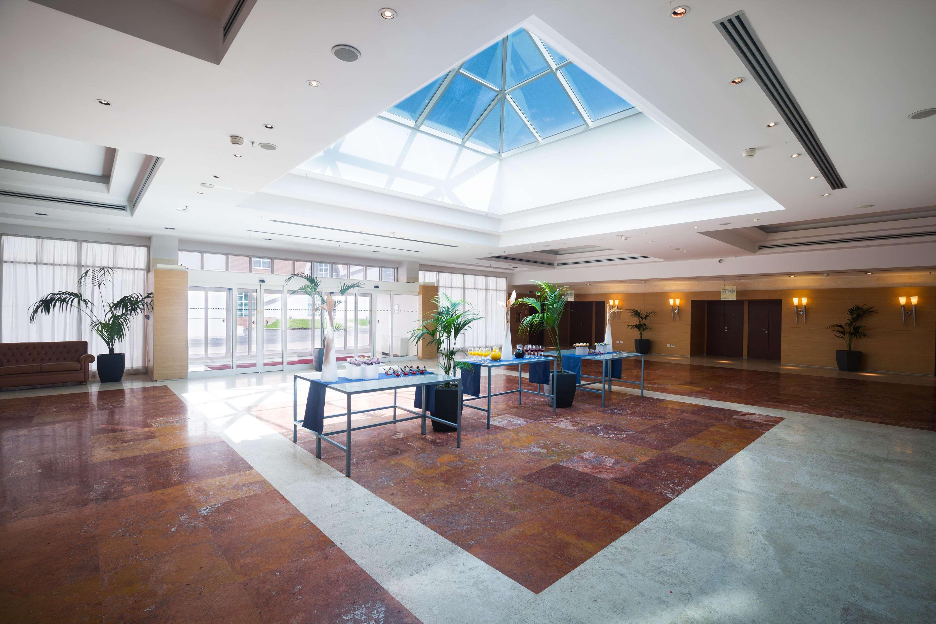 Hotel Hilton Rome Airport Fiumicino Esterno foto