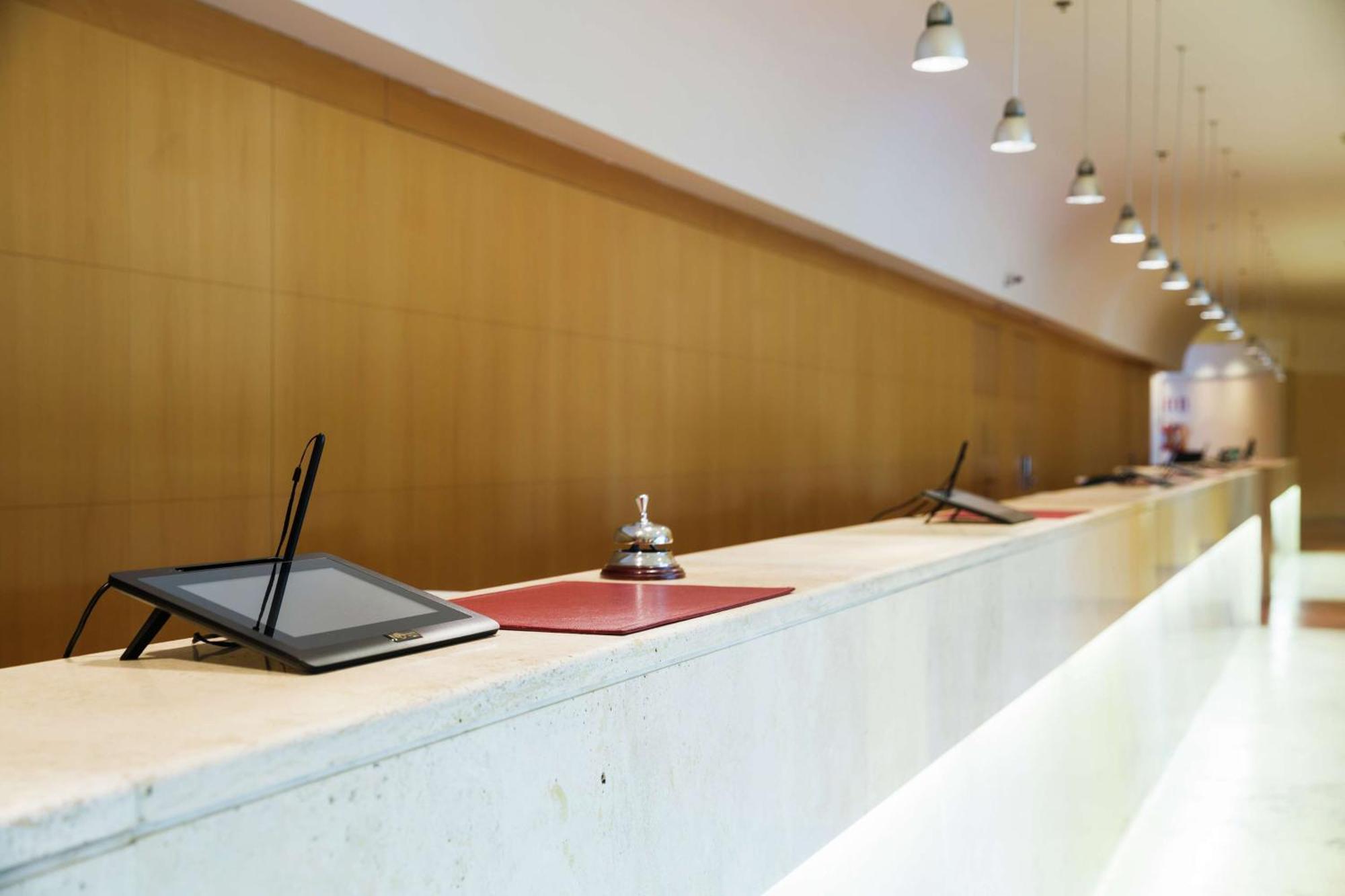 Hotel Hilton Rome Airport Fiumicino Esterno foto