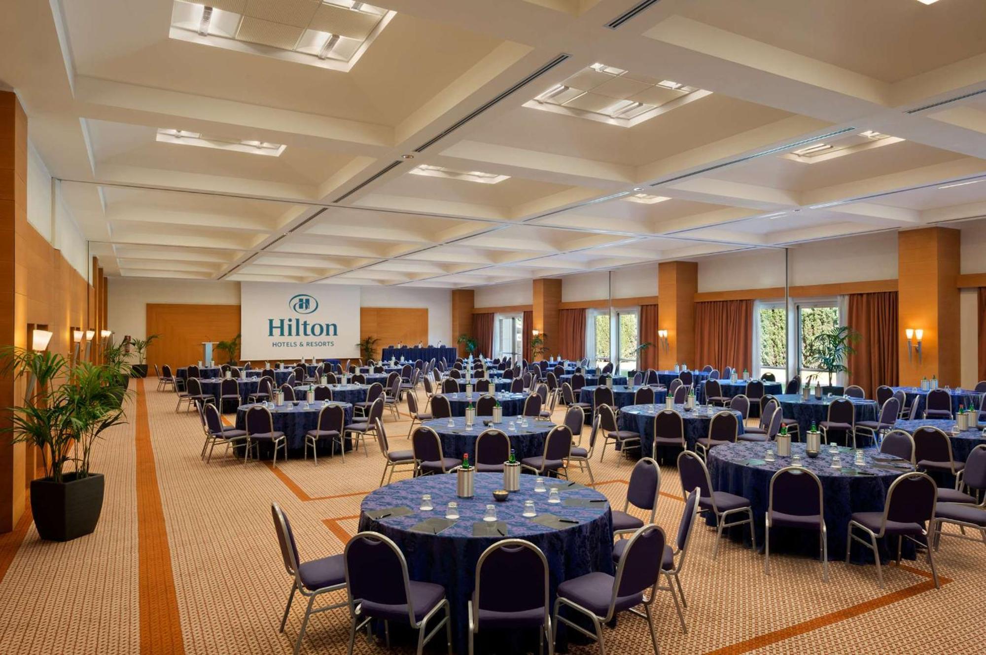 Hotel Hilton Rome Airport Fiumicino Esterno foto